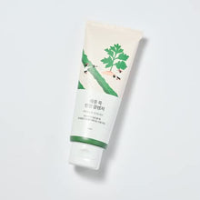 Load image into Gallery viewer, ROUND LAB Mugwort Calming Cleanser (5.07 fl.oz)