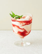 Load image into Gallery viewer, Omija Schisandra Liquid Extract (300ml)
