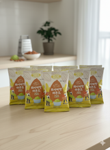 Load image into Gallery viewer, [160g / 5.64oz] Freeze Dried Natto Beans Snack Wasabi Flavor 20g ( 8 Packs), Fermented Soybean Snack 와사비맛 낫또 과자
