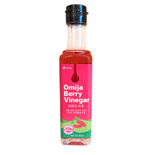 Load image into Gallery viewer, Omija Schisandra Berry Vinegar 250 ml + Citron Vinegar 250 ml
